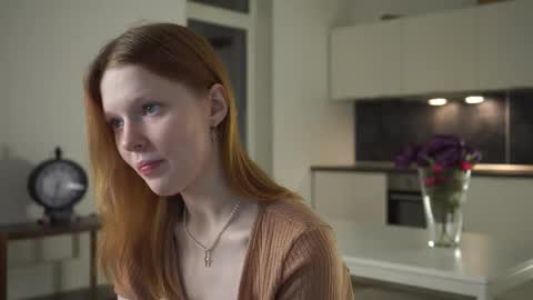 Molly online show from 10-08-25, 03:31