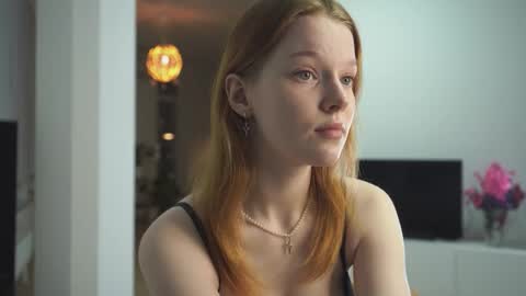 Molly online show from 11-07-25, 03:12