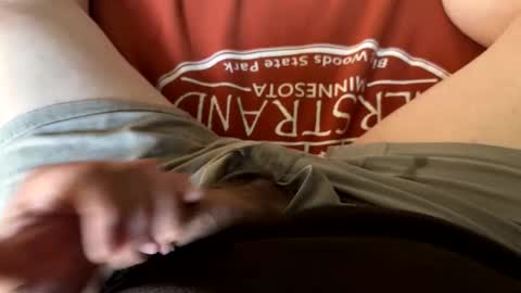 Snapshot of jerswill chatting on 02-18-25, 09:42 Jeremys room chill and puff one enjoy online show from 02-18-25, 09:42