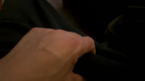 Snapshot of jerswill chatting on 12-14-25, 05:13 Jeremys room chill and puff one enjoy online show from 12-14-25, 05:13