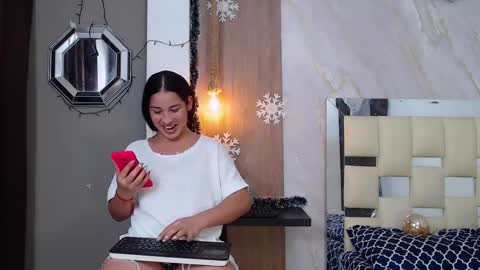 JESICA online show from 01-13-26, 01:22