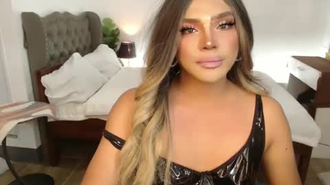 Snapshot of jesie_hot69 chatting on 02-26-25, 04:56 jesie_hot69 online show from 02-26-25, 04:56