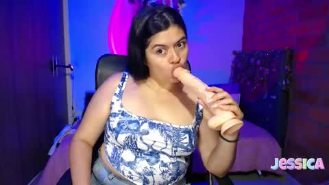 Snapshot of jesiica_bunny chatting on 09-30-25, 12:04 Jessi online show from 09-30-25, 12:04