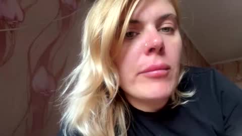 Snapshot of jeslynomert chatting on 10-10-25, 11:53 JeslyNomert online show from 10-10-25, 11:53