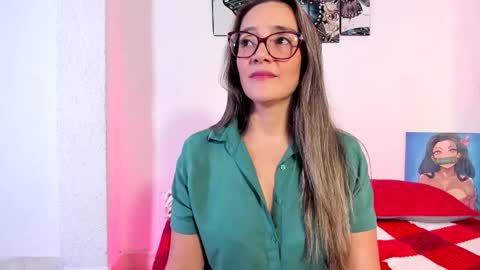 Snapshot of jess1ca_herrera chatting on 02-13-25, 07:21 jessica herreraToday I will be your devil and you my victim online show from 02-13-25, 07:21