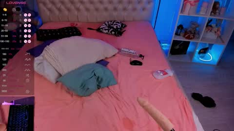 Jess online show from 12-21-24, 10:17