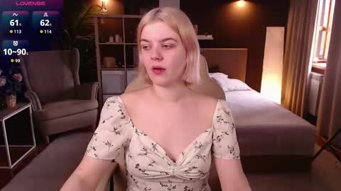 Jess online show from 09-21-25, 07:43