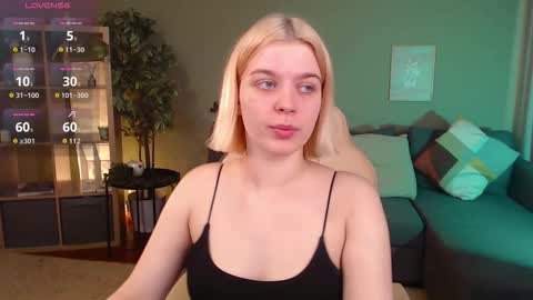 Jess online show from 09-23-25, 07:44