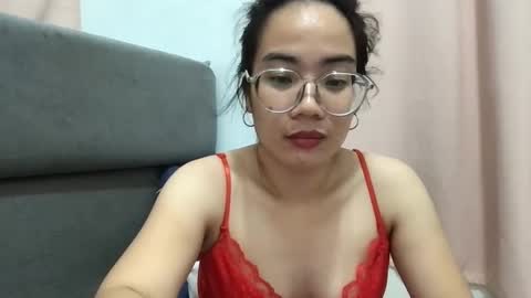 Jessa online show from 02-02-25, 04:54