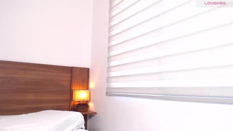 Snapshot of jessi_ocean chatting on 03-01-25, 04:22 I AM JESSI online show from 03-01-25, 04:22