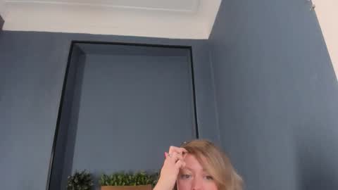 Jessica online show from 11-15-25, 11:07