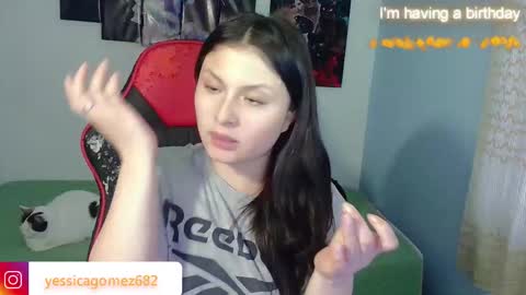 Snapshot of jessica_gomezz chatting on 11-22-25, 10:42 Jessica gomez online show from 11-22-25, 10:42