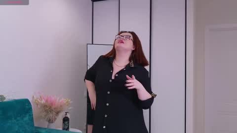 Natalia online show from 12-10-24, 01:54