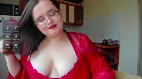 Natalia online show from 10-17-25, 07:44