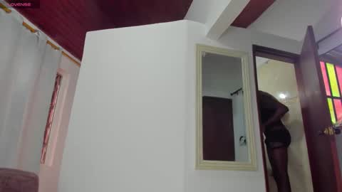  Jessica Mendoza  online show from 02-04-26, 02:34