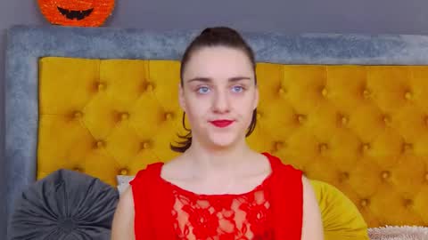 Jessica White online show from 11-13-25, 04:55