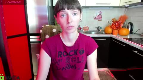 jessicaforris online show from 09-21-25, 07:10