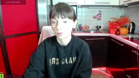 jessicaforris online show from 12-01-25, 07:46