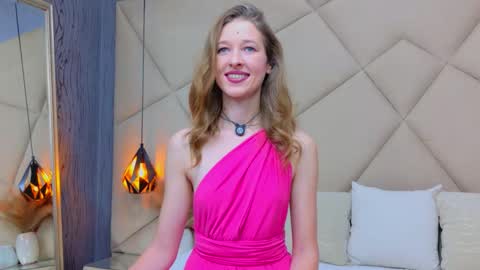 Snapshot of jessicagibson chatting on 01-15-26, 09:40 Jessica online show from 01-15-26, 09:40