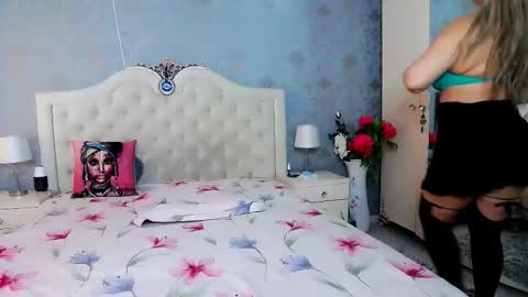 single mommy online show from 01-09-26, 12:19