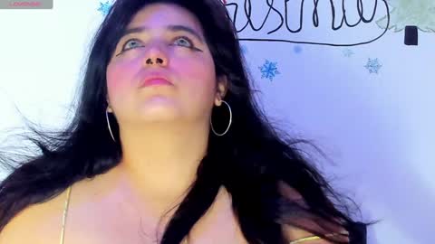 jessicared18 online show from 12-31-24, 07:53