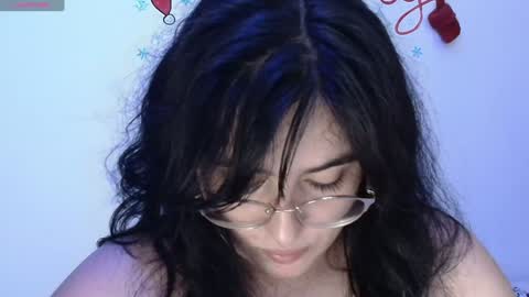 jessicared18 online show from 01-28-25, 06:27