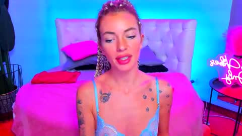 Jessy online show from 10-21-25, 05:57