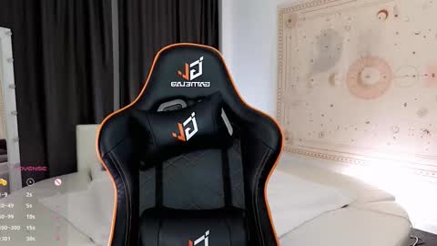 jessie_johns online show from 10-21-25, 03:35