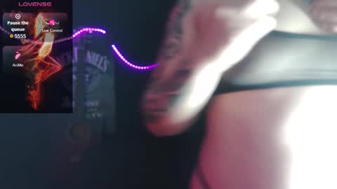 jessie_wild online show from 10-05-25, 02:43