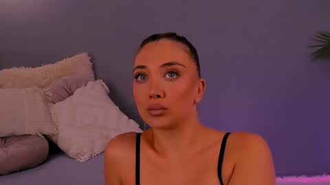 jessiellle online show from 09-28-25, 02:22
