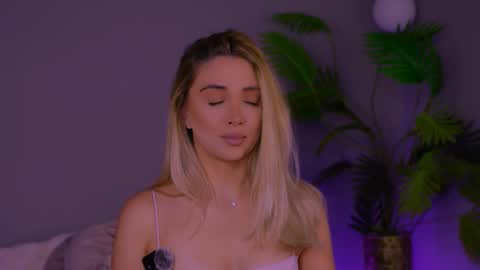 jessiellle online show from 11-14-25, 11:31