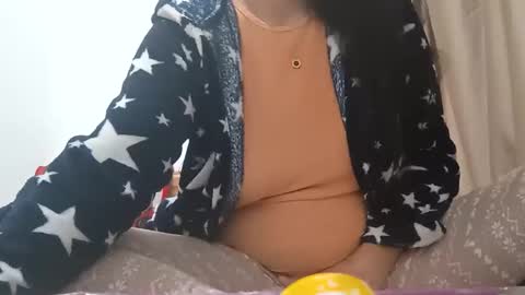 Snapshot of jessiestar31 chatting on 10-13-25, 10:10 jessiestar31 online show from 10-13-25, 10:10