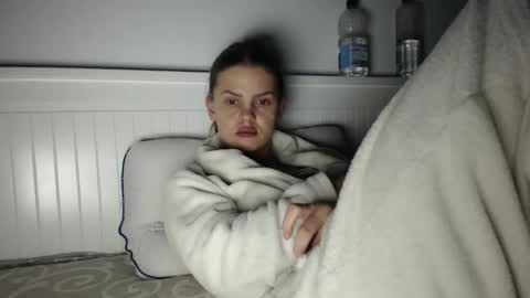 jessieryan online show from 11-27-25, 04:47