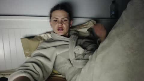 Snapshot of jessiexryan chatting on 01-17-26, 04:17 jessieryan online show from 01-17-26, 04:17