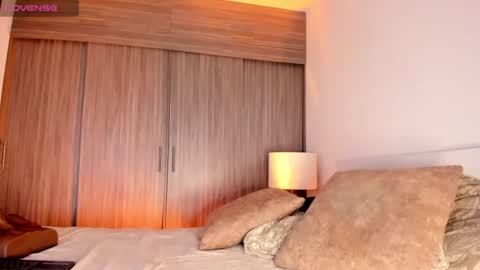 Snapshot of jessiigrey chatting on 03-08-25, 04:34 Jesica grey online show from 03-08-25, 04:34