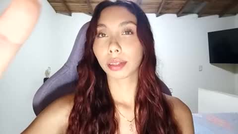 Snapshot of jessiirabbit chatting on 11-01-25, 12:34 Jessica online show from 11-01-25, 12:34