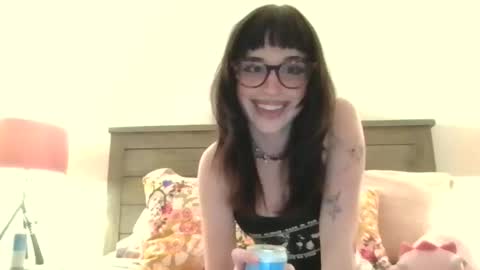 JessxoValenci online show from 11-17-25, 02:17