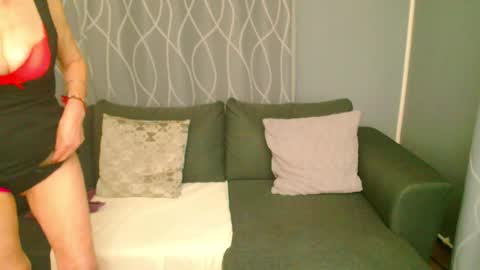 jessy curt online show from 11-18-25, 05:12