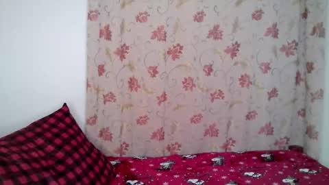 Koko online show from 11-23-25, 02:33