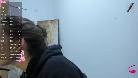 Snapshot of jessye_golden chatting on 10-30-25, 12:01 jessye_golden online show from 10-30-25, 12:01