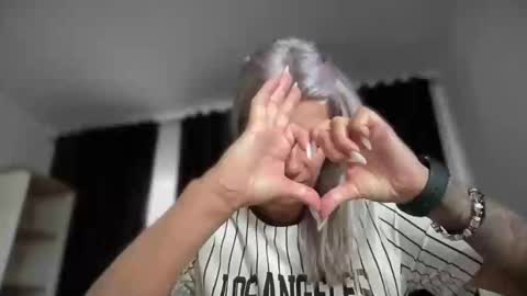 Jessye online show from 09-30-25, 09:47