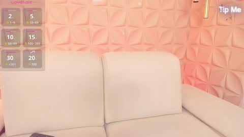 Jessy Morgan online show from 01-29-25, 03:44