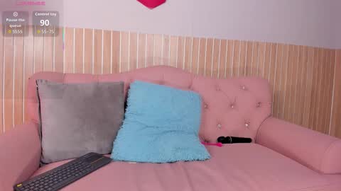 Jessy Morgan online show from 11-27-25, 04:47