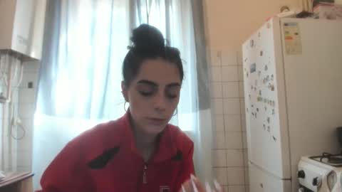 Snapshot of jessystarrr chatting on 10-10-25, 11:31 Jessy online show from 10-10-25, 11:31