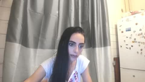 Snapshot of jessystarrr chatting on 10-12-25, 05:12 Jessy online show from 10-12-25, 05:12