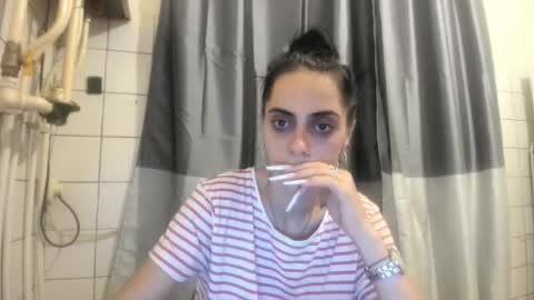 Snapshot of jessystarrr chatting on 10-14-25, 09:26 Jessy online show from 10-14-25, 09:26