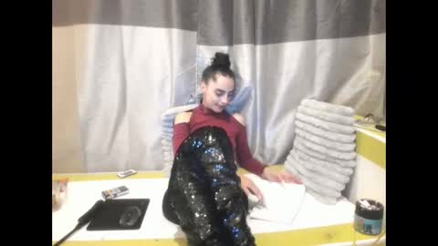 Snapshot of jessystarrr chatting on 10-26-25, 06:25 Jessy online show from 10-26-25, 06:25