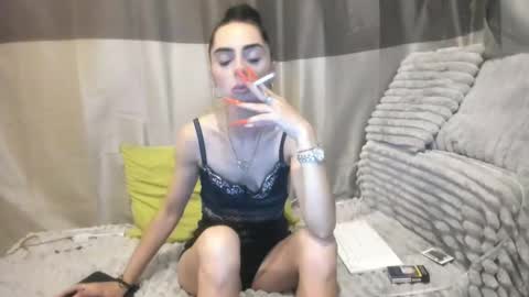 Snapshot of jessystarrr chatting on 10-29-25, 05:04 Jessy online show from 10-29-25, 05:04