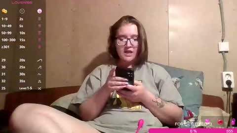 Bye everyone i cant see any reason to stay here wish u luck online show from 10-17-25, 06:10