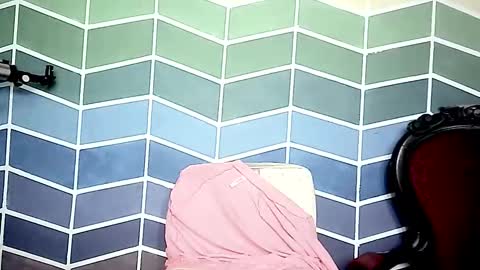 Snapshot of jet_clomet21 chatting on 11-10-25, 10:03 Ale online show from 11-10-25, 10:03